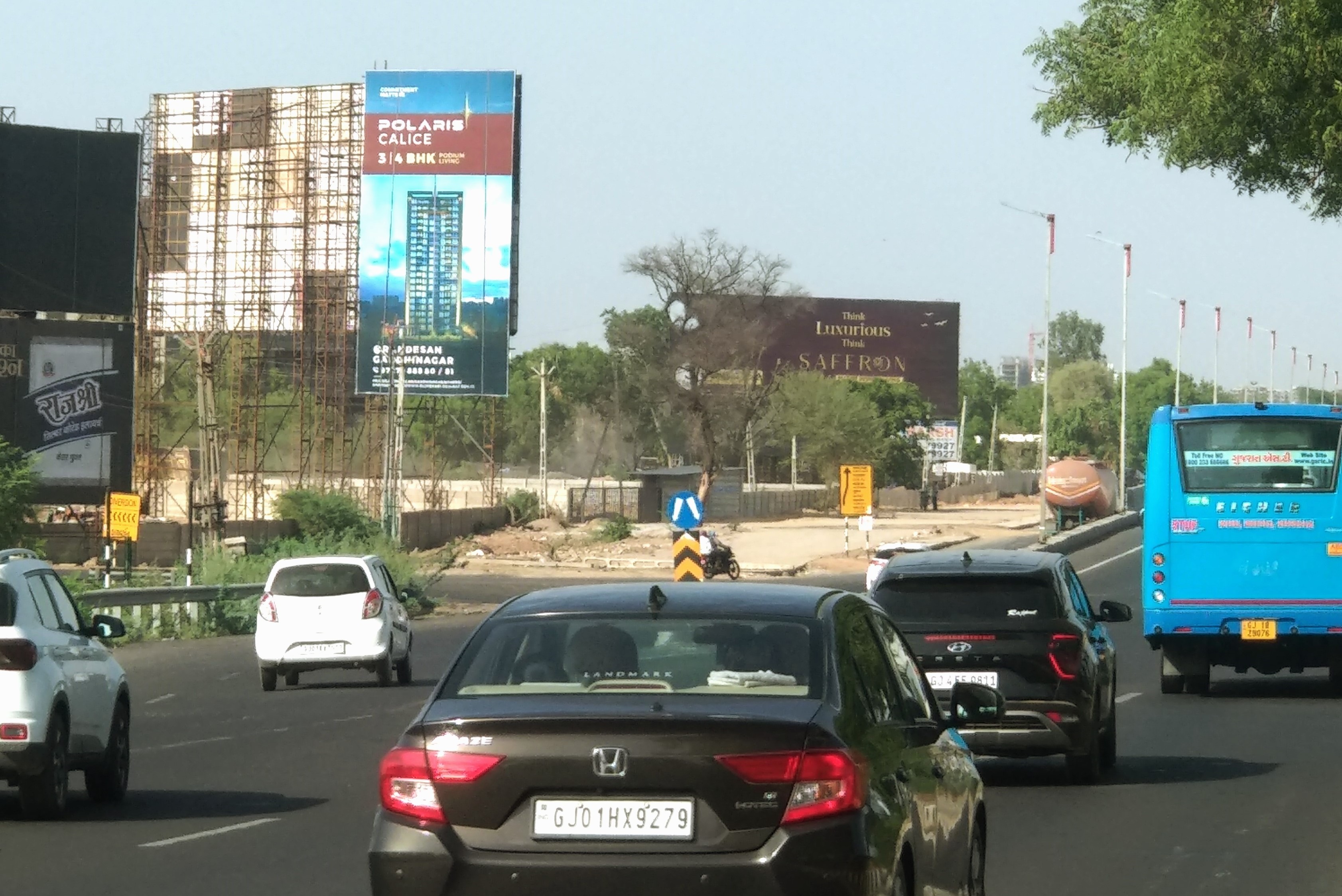 SG Road, Adalaj Junction Tow. Gandhinagar