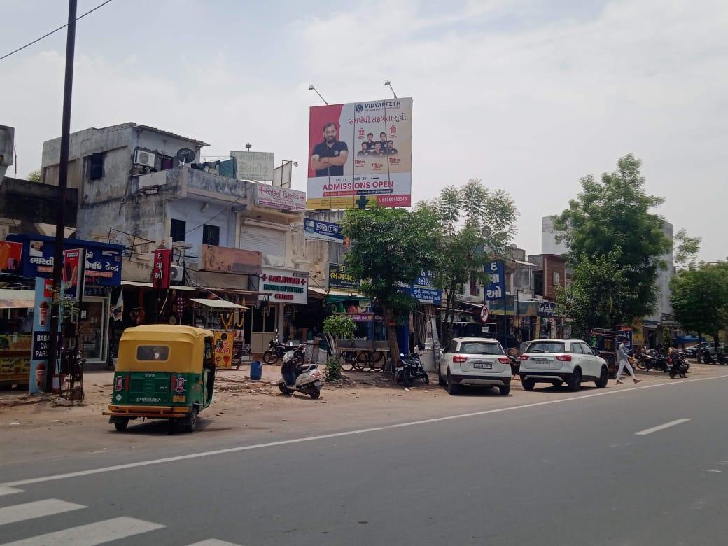 Nikol Bhavani Chowk — photo 2
