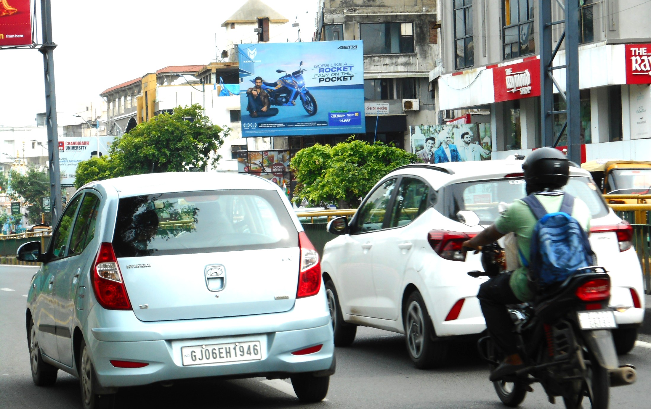 Maninagar Pushp Kunj Circle, Tow. Railway Station — photo 3