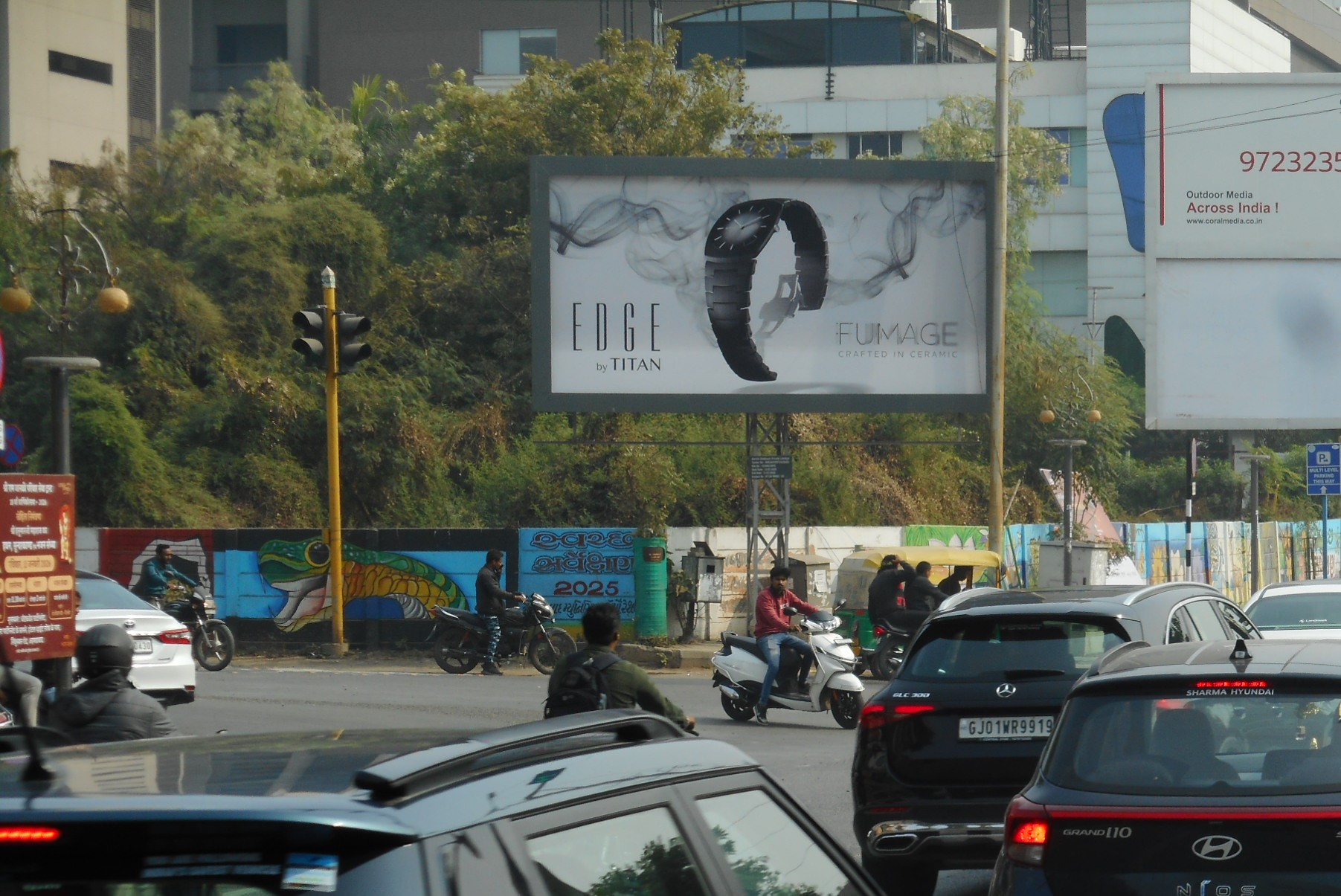 Sindhubhavan Road, Bajrang HOF Junction Tow. Pakwan — photo 5
